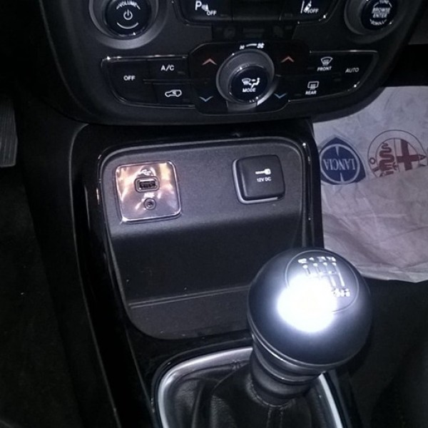 JEEP Compass 1.6 Mjt Night Eagle 4x2 JEEP Compass 1.6 Mjt Night Eagle 4x2