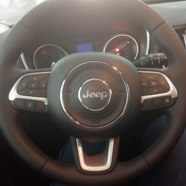 JEEP Compass 1.6 Mjt Night Eagle 4x2 JEEP Compass 1.6 Mjt Night Eagle 4x2