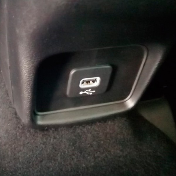JEEP Compass 1.6 Mjt Longitude 4x2 JEEP Compass 1.6 Mjt Longitude 4x2