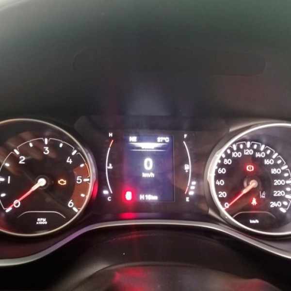 JEEP Compass 1.6 Mjt Longitude 4x2 JEEP Compass 1.6 Mjt Longitude 4x2