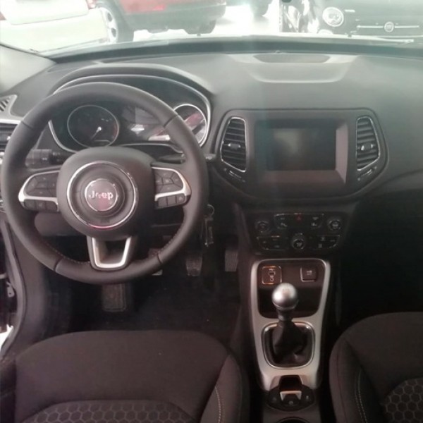 JEEP Compass 1.6 Mjt Longitude 4x2 JEEP Compass 1.6 Mjt Longitude 4x2